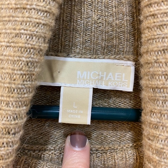 MICHAEL Michael Kors Loose Turtleneck Sweater Curved Hem Long Sleeve Women Sz L - Picture 9 of 10